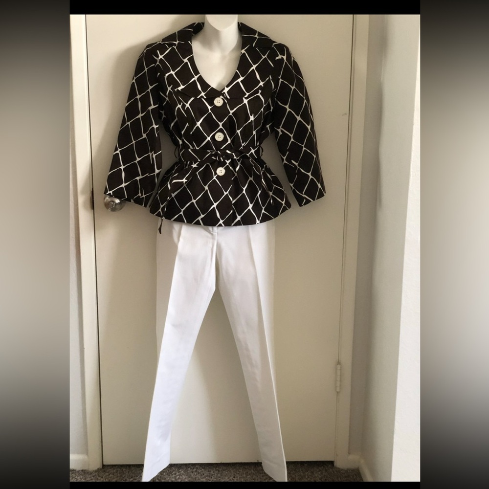 SIGNATURE PANTSUITS SIZE 4Petite